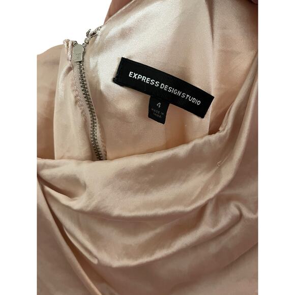 Express silk cream pink ruched tiered sleeveless dress zip up size 4 - Picture 5 of 6